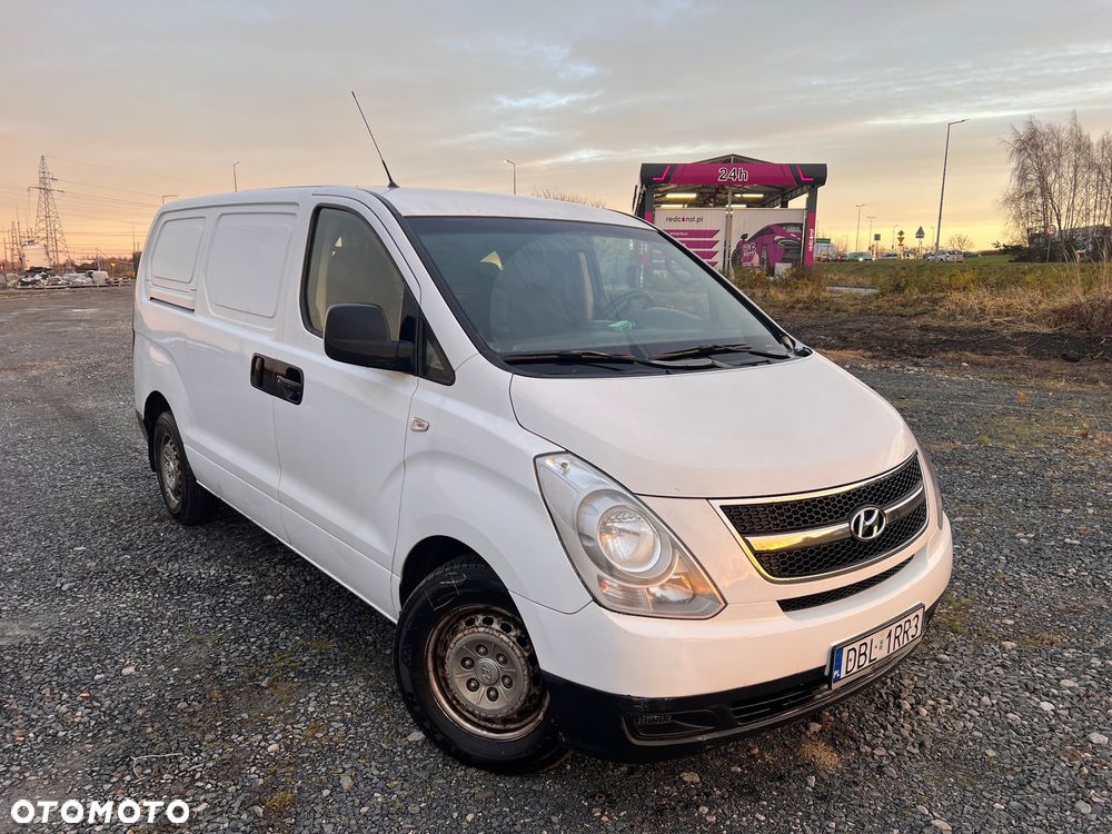 Hyundai H-1 2.5 CRDi Comfort - 2