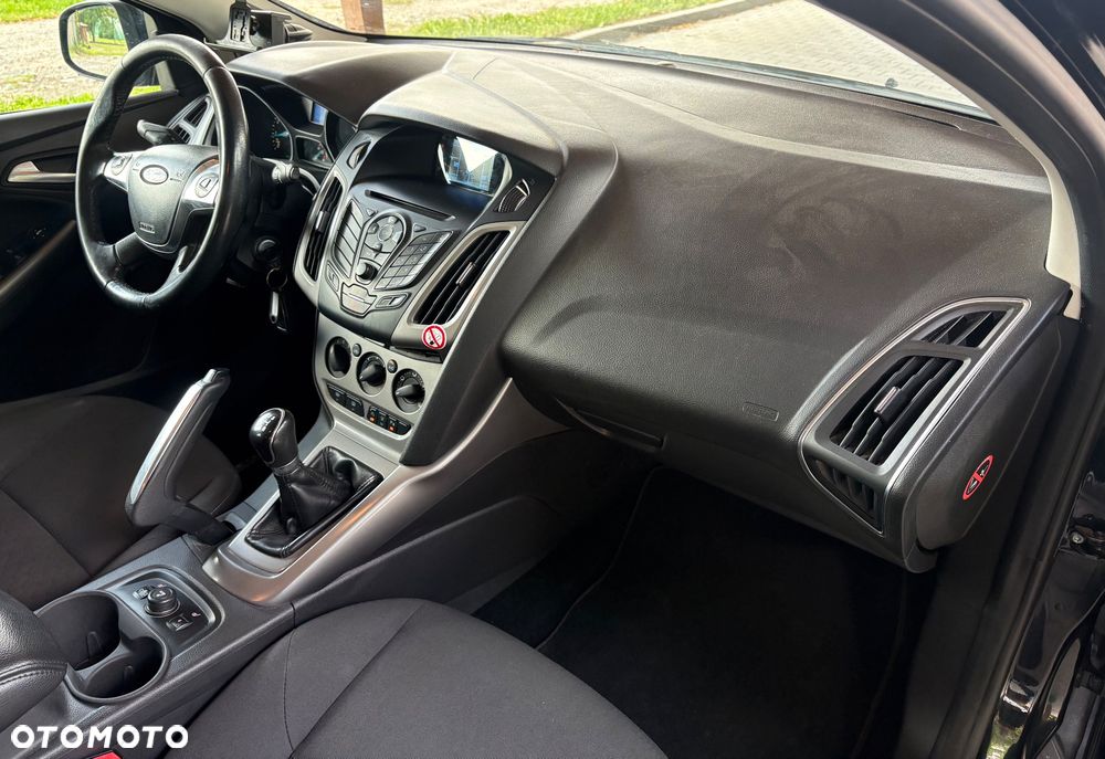 Ford Focus - 10