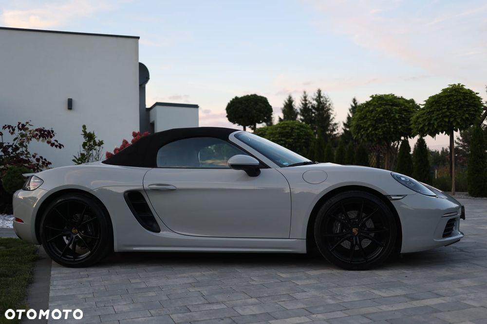 Porsche Boxster - 36