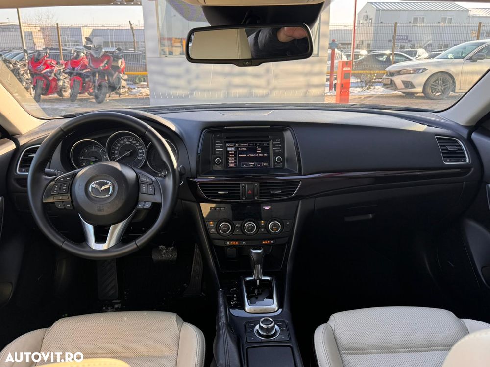 Mazda 6 CD175 AT Revolution Top - 8