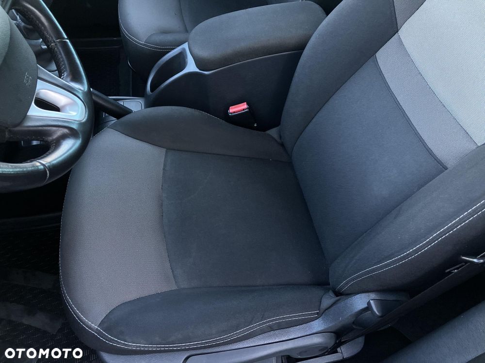 Renault Kangoo 1.5 dCi Zen Eu6 - 12