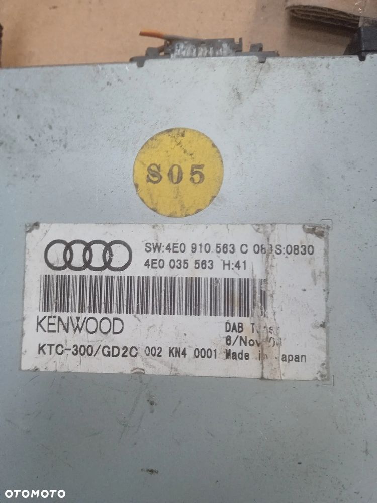 Sterownik radia 4E0035563 - 2