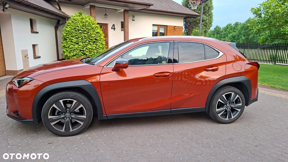 Lexus UX 200 GPF F Sport Design 2WD - 3