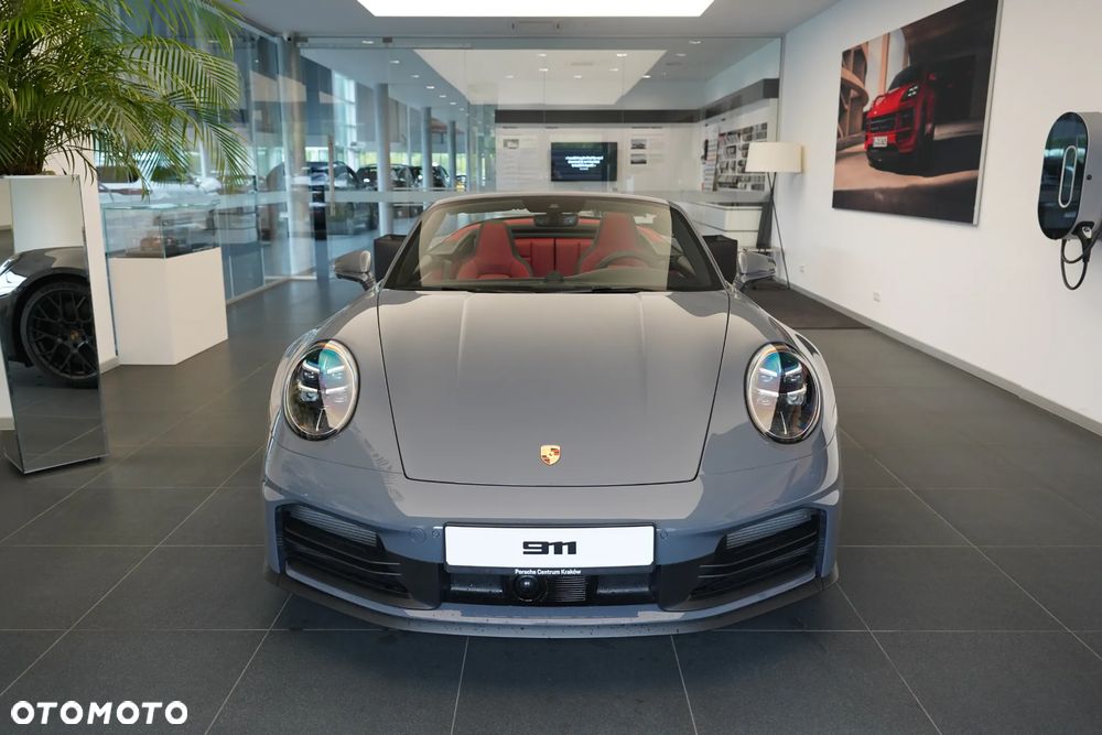 Porsche 911 Carrera S - 6