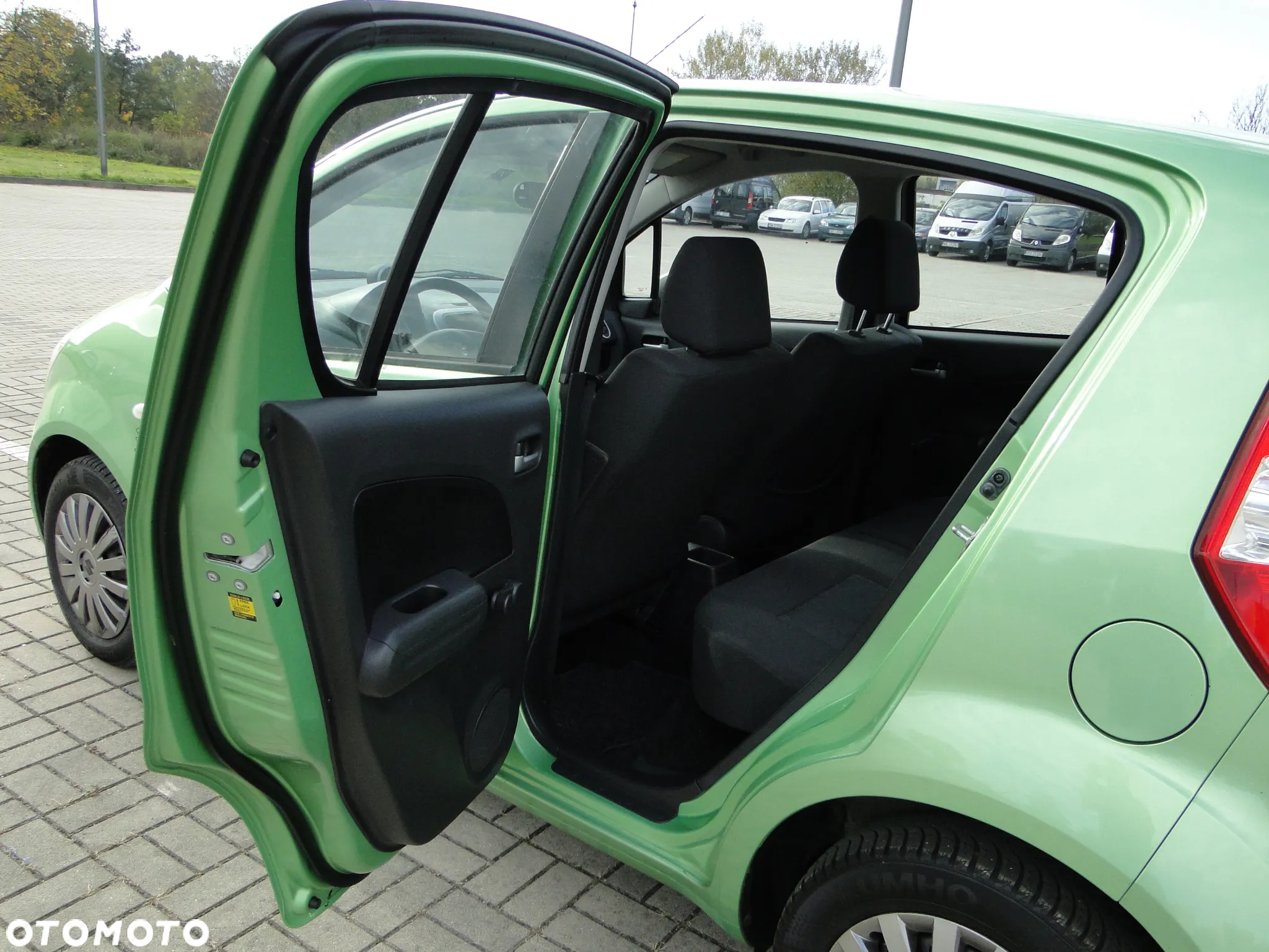 Suzuki Splash 1.0 Comfort - 12