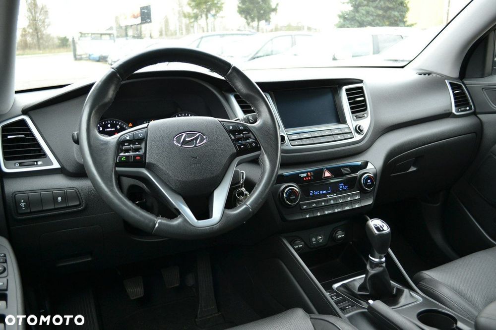 Hyundai Tucson - 8