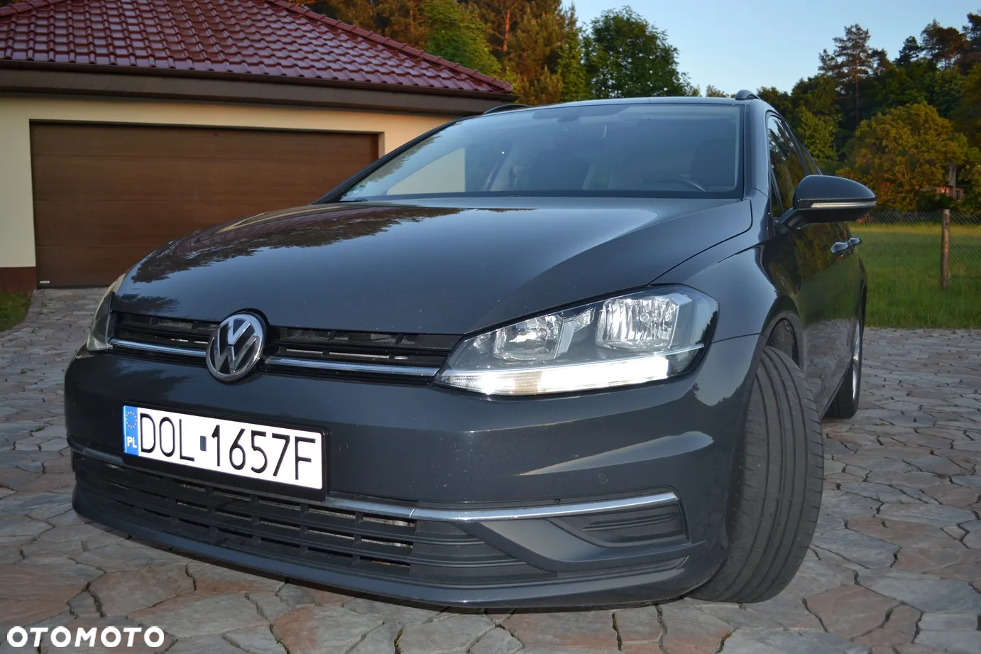 Volkswagen Golf 1.6 TDI SCR Comfortline - 2