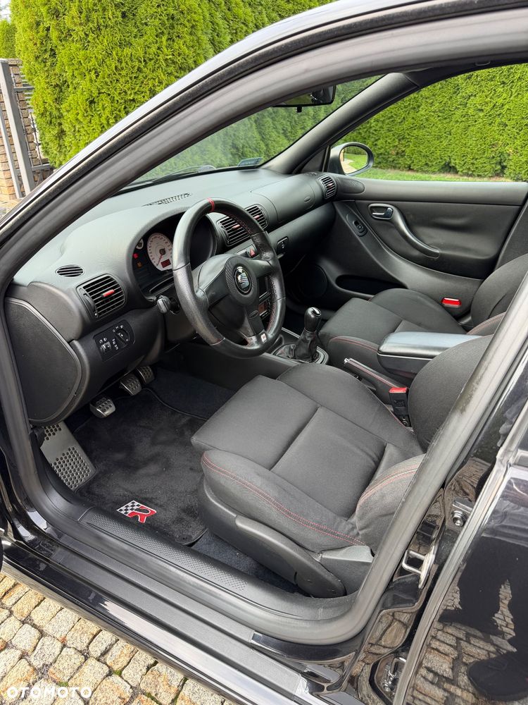 Seat Leon 1.8T Cupra R - 24