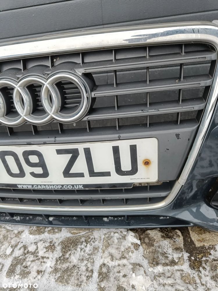 Zderzak przedni Audi A4 B8 Przód Atrapa Halogeny LZ7H - 6