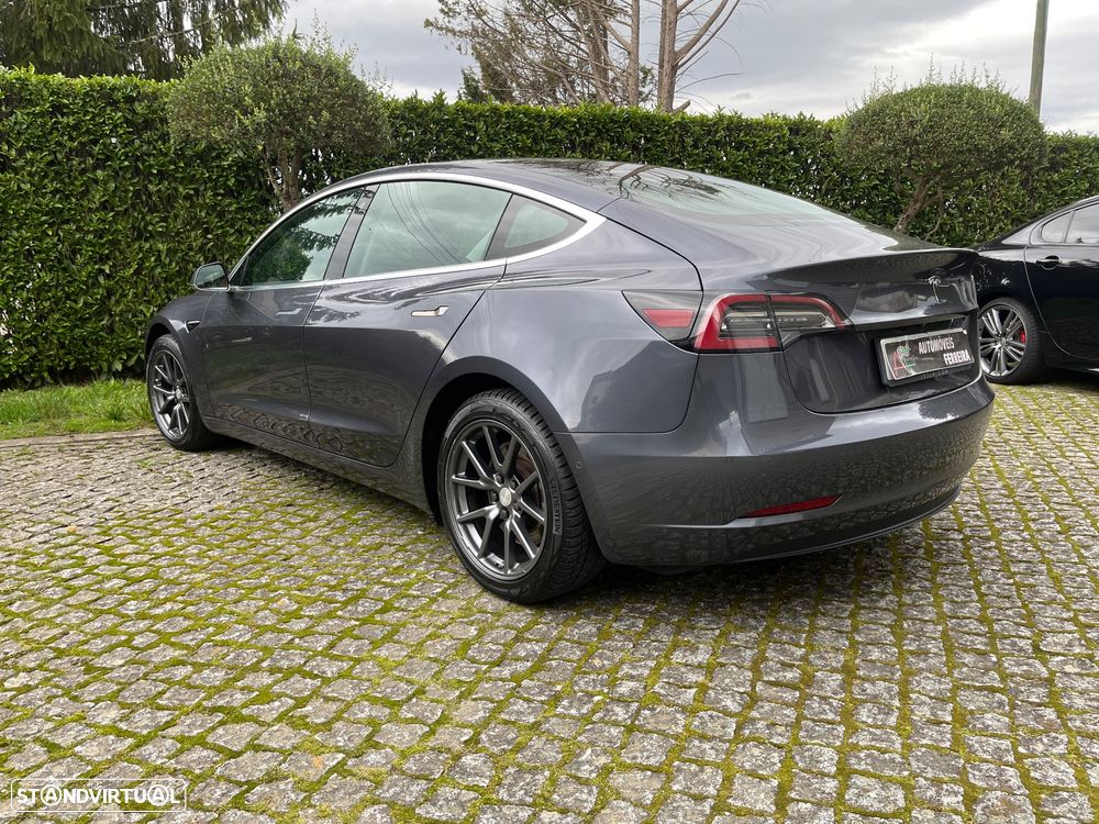 Tesla Model 3 Standard RWD - 3