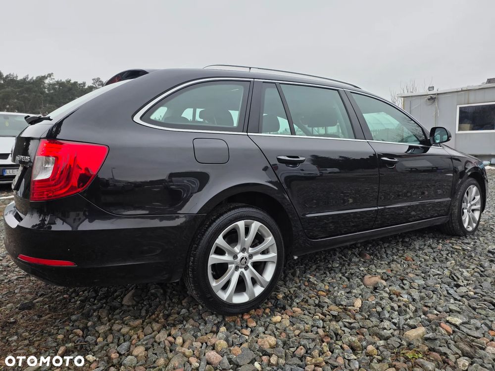 Skoda Superb 2.0 TDI Ambition Outdoor DSG - 14