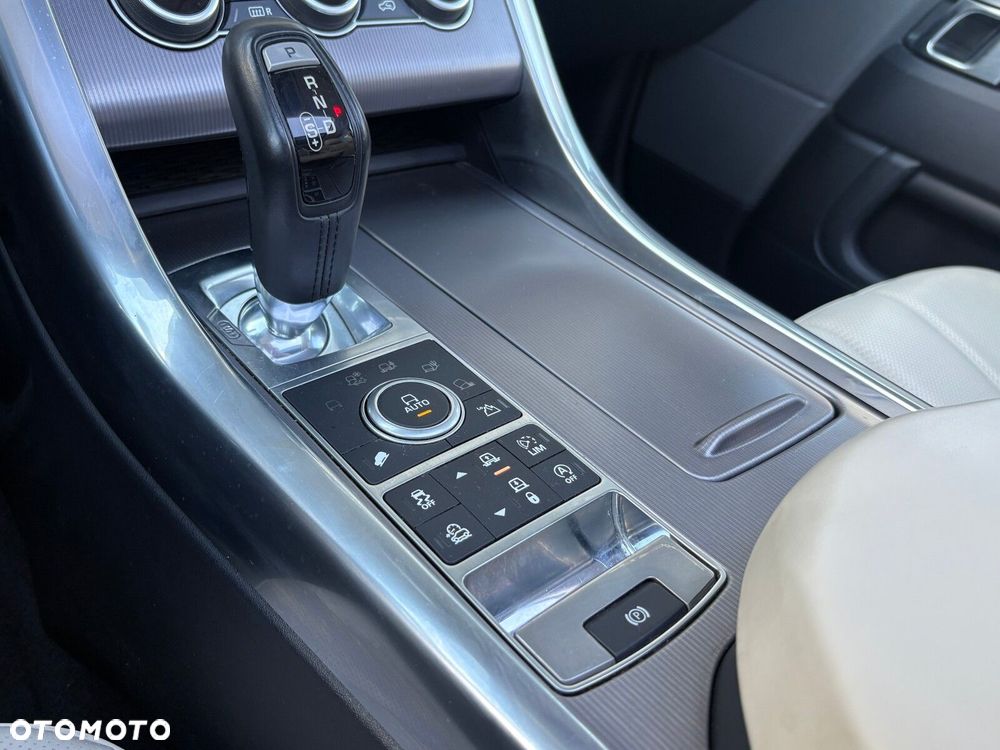 Land Rover Range Rover Sport - 30