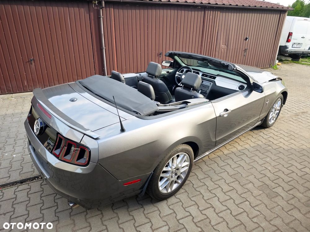 Ford Mustang 3.7 V6 - 2