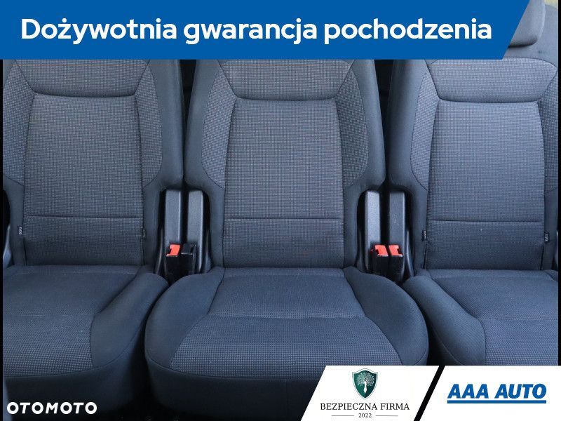 Ford S-Max - 11
