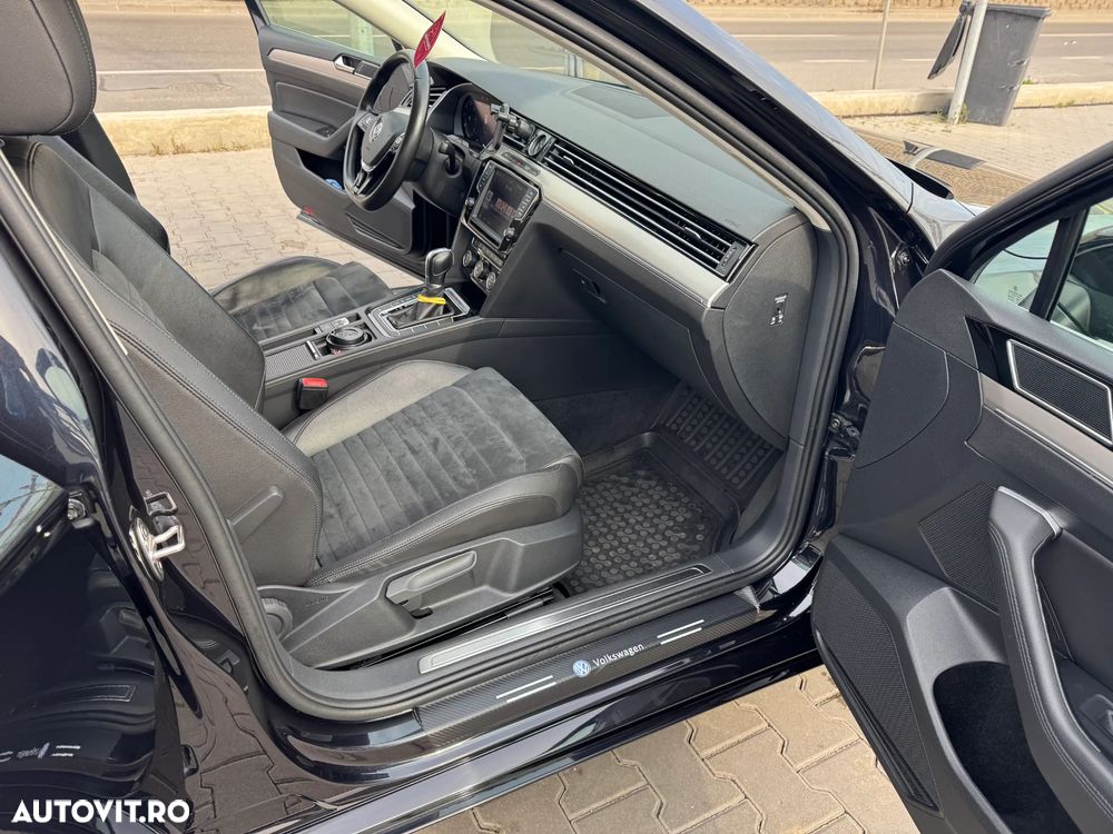 Volkswagen Passat 2.0 TDI DSG 4Motion Highline - 21