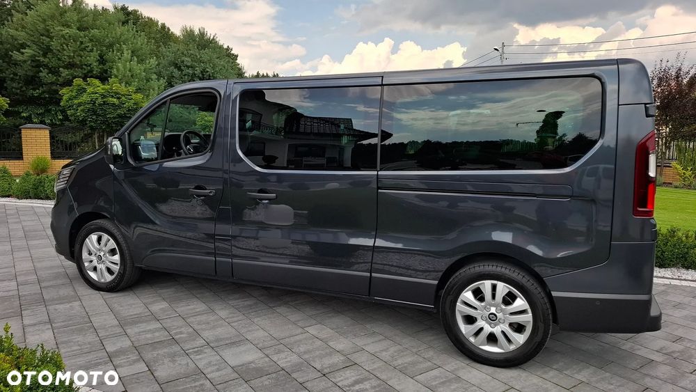Renault Trafic - 10
