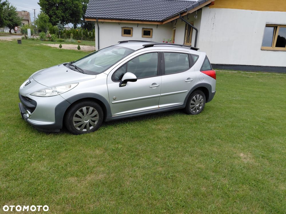 Peugeot 207 1.4 Trendy - 5