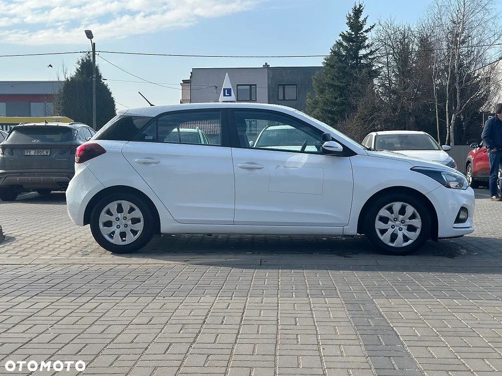 Hyundai i20 1.2 Classic Plus - 5