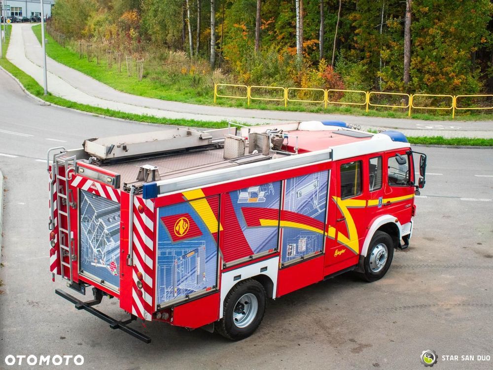 Mercedes-Benz ATEGO 1328 4x4 ZIEGLER LF 20/16 Straż pożarna - 4