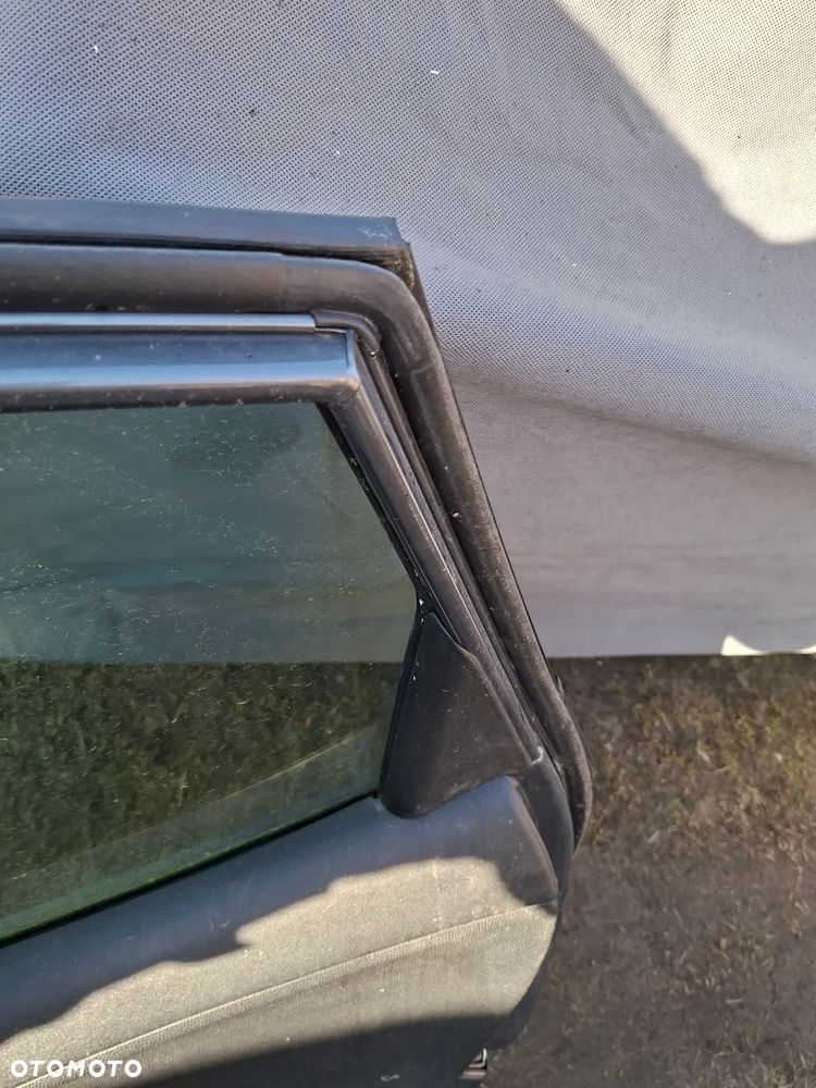 kia venga  zderzak błotnik drzwi lampa EUROPA - 6
