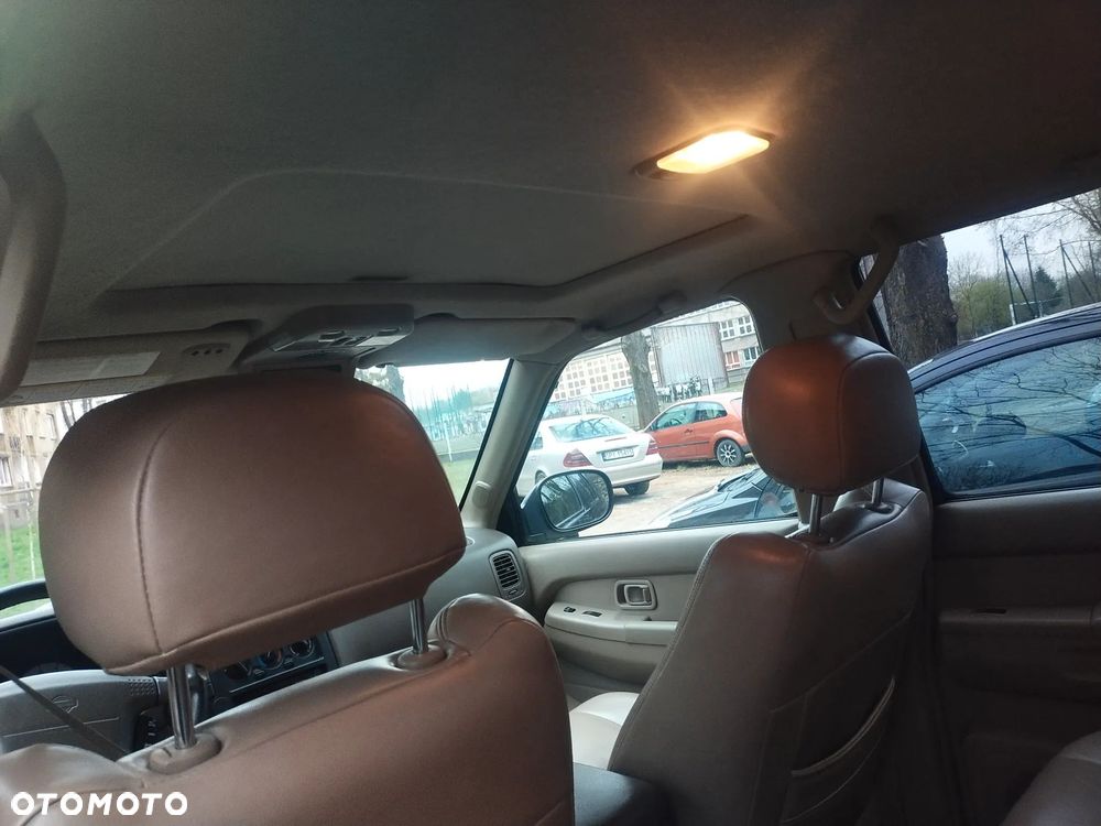 Nissan Pathfinder - 21