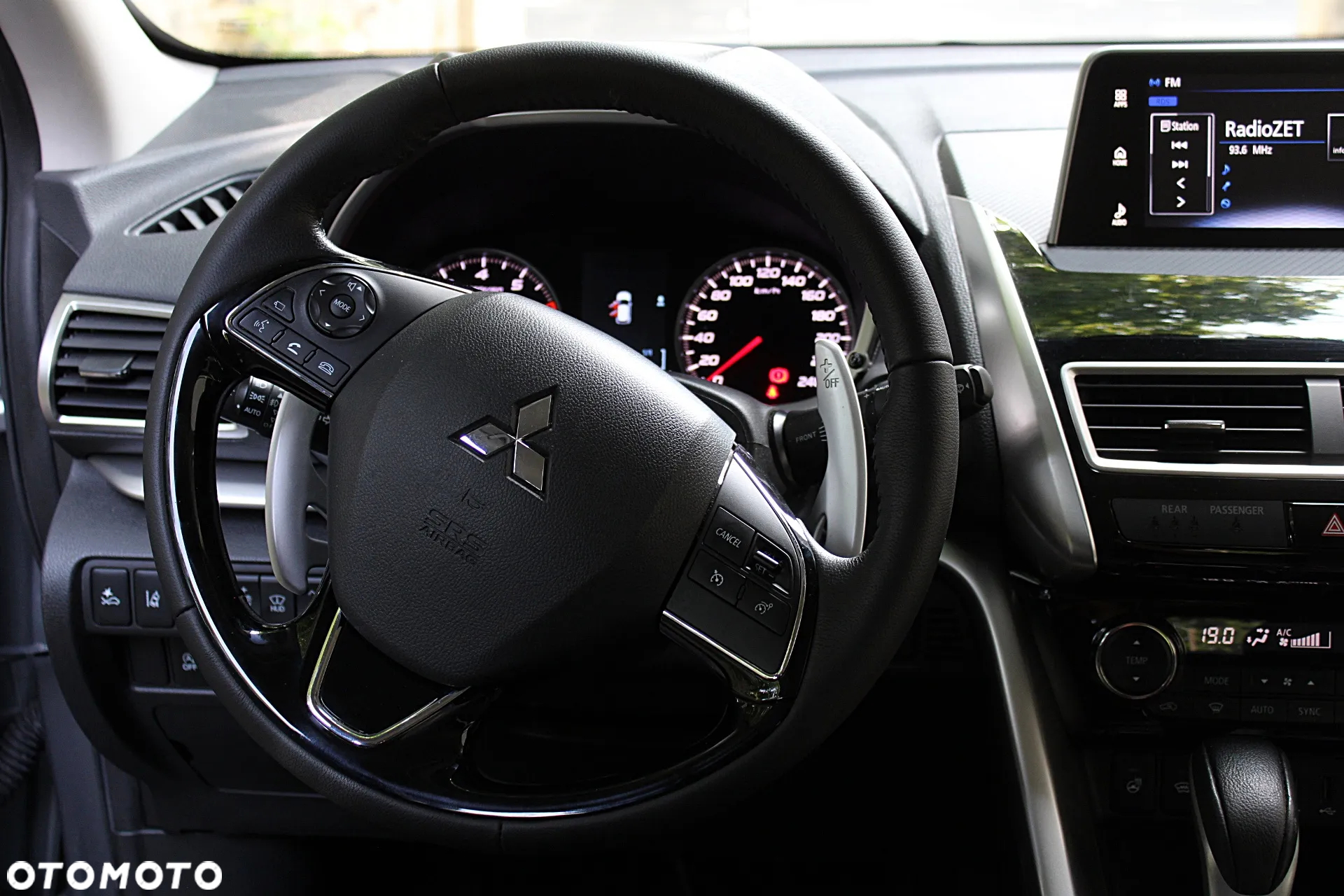 Mitsubishi Eclipse Cross - 16