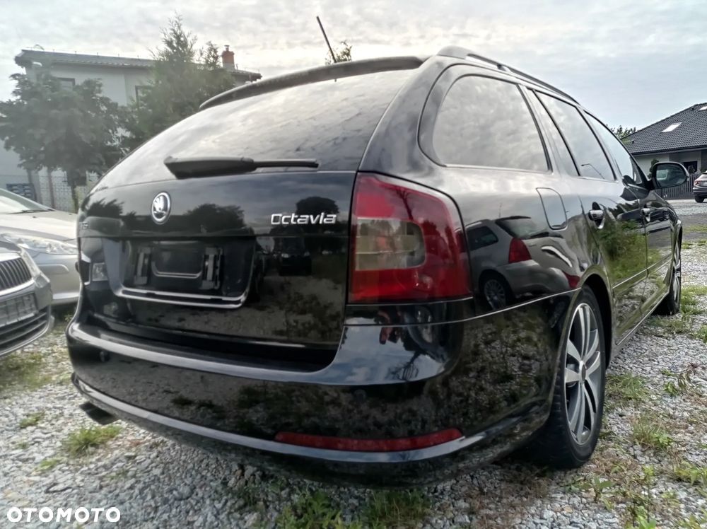 2011 SKODA OCTAVIA RS LIFT PELEN RS 2.0TDI CR MANUAL 6BIEG SERW+MAMY2EGZ BENZ IWLAS PL - 4