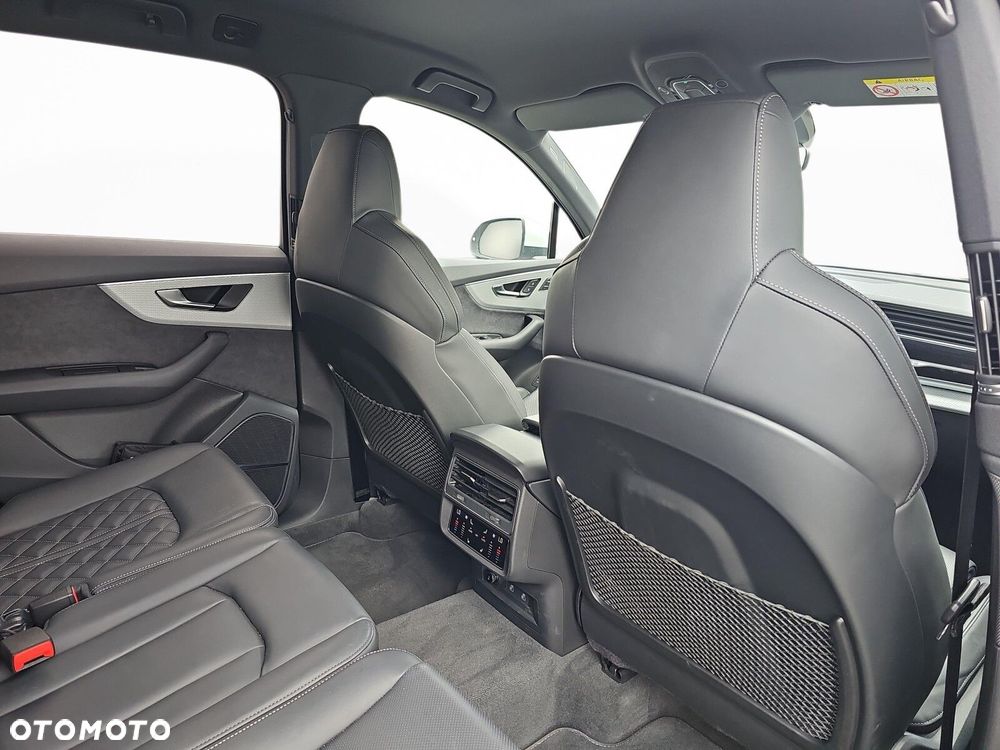 Audi Q7 - 28