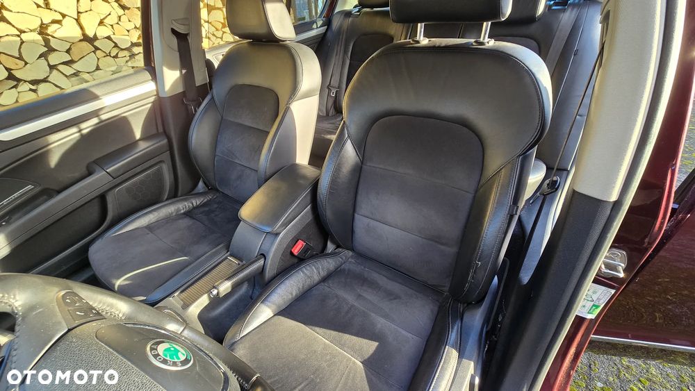 Skoda Superb 2.0 TDI Elegance - 23