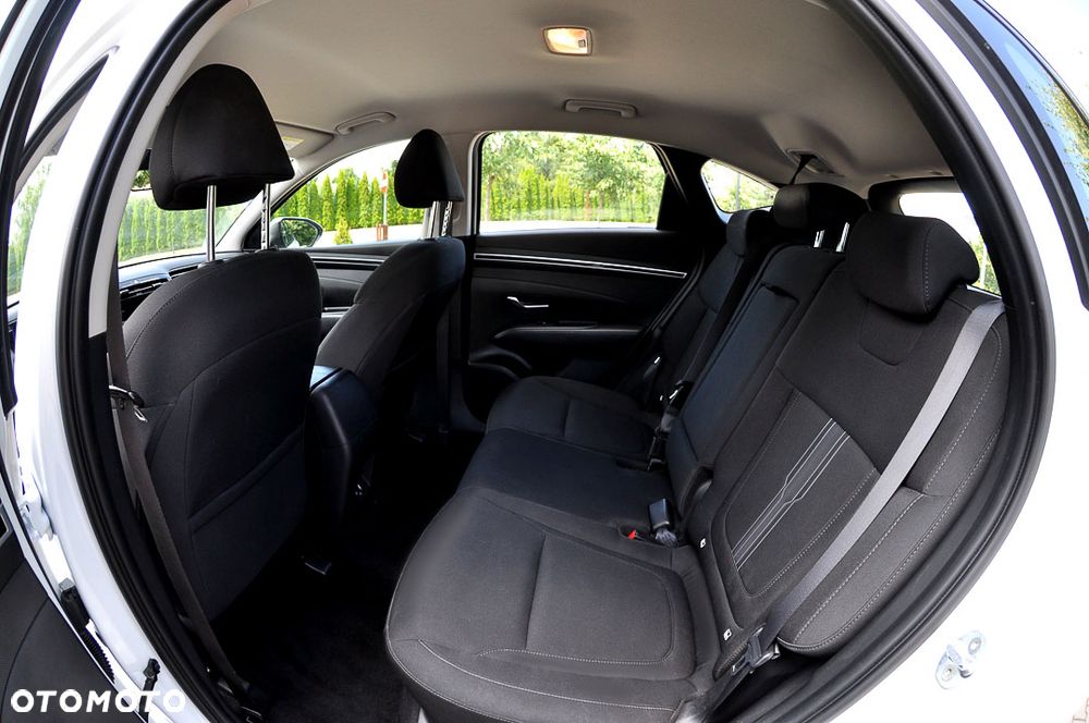 Hyundai Tucson 1.6 CRDi 48V-Hybrid 2WD DCT Trend - 30