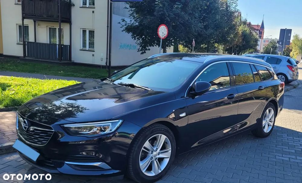 Opel Insignia - 1
