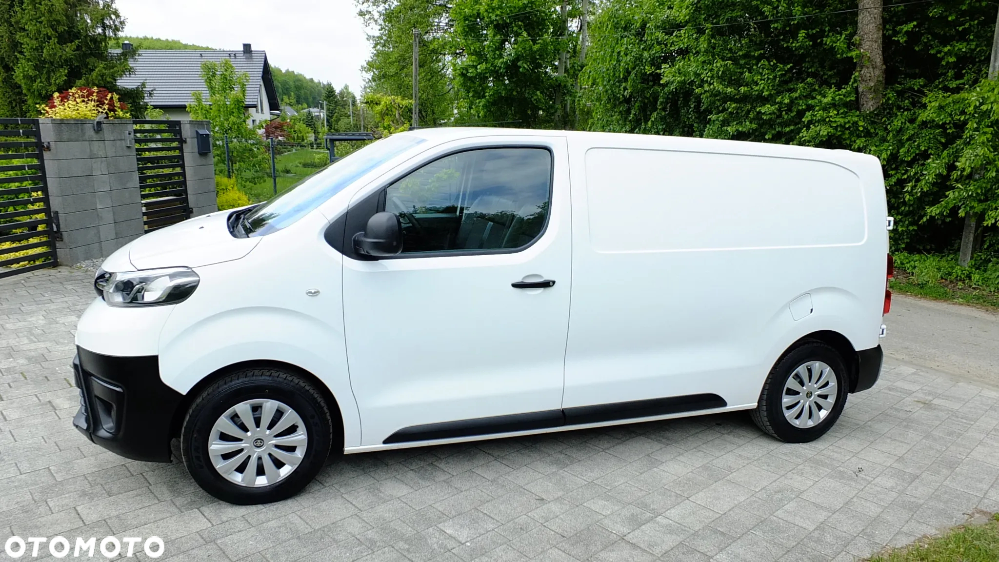 Toyota PROACE - 12