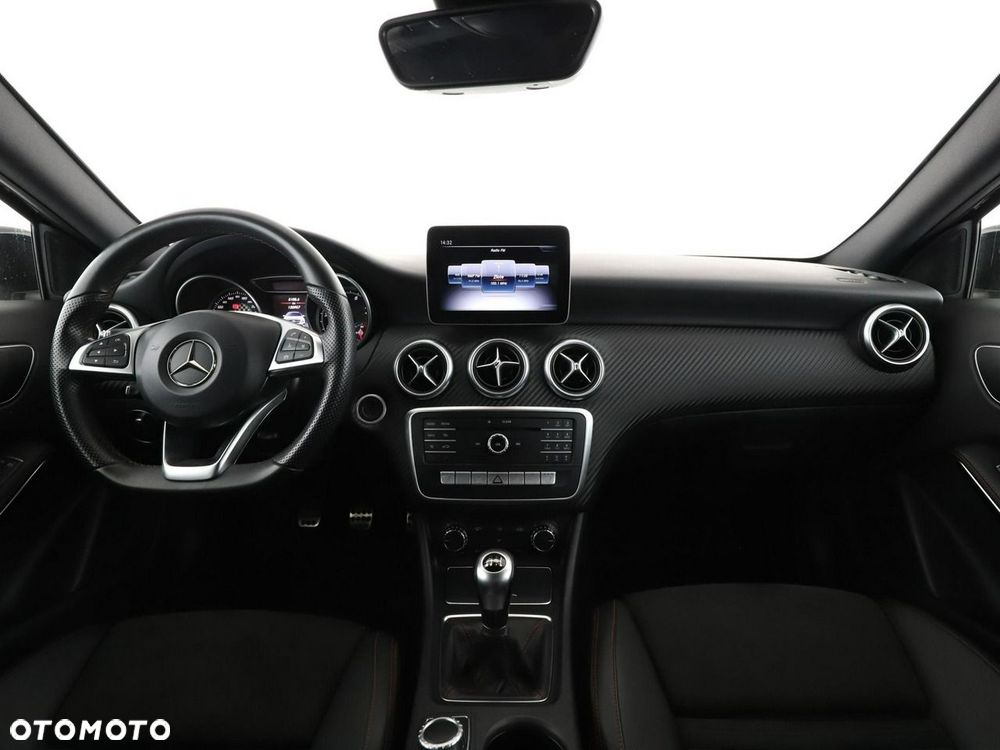 Mercedes-Benz Klasa A 180 (BlueEFFICIENCY) AMG Sport - 16