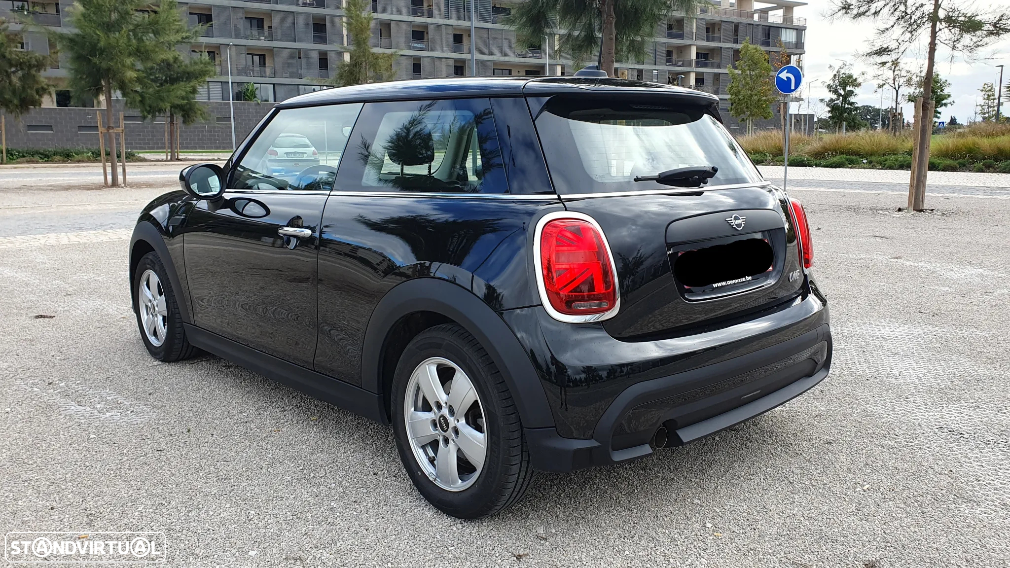 MINI 3 Portas One Essential - 7