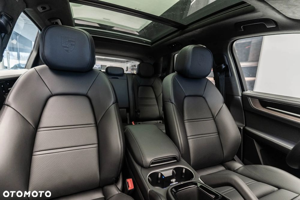 Porsche Cayenne E-Hybrid PHEV - 16