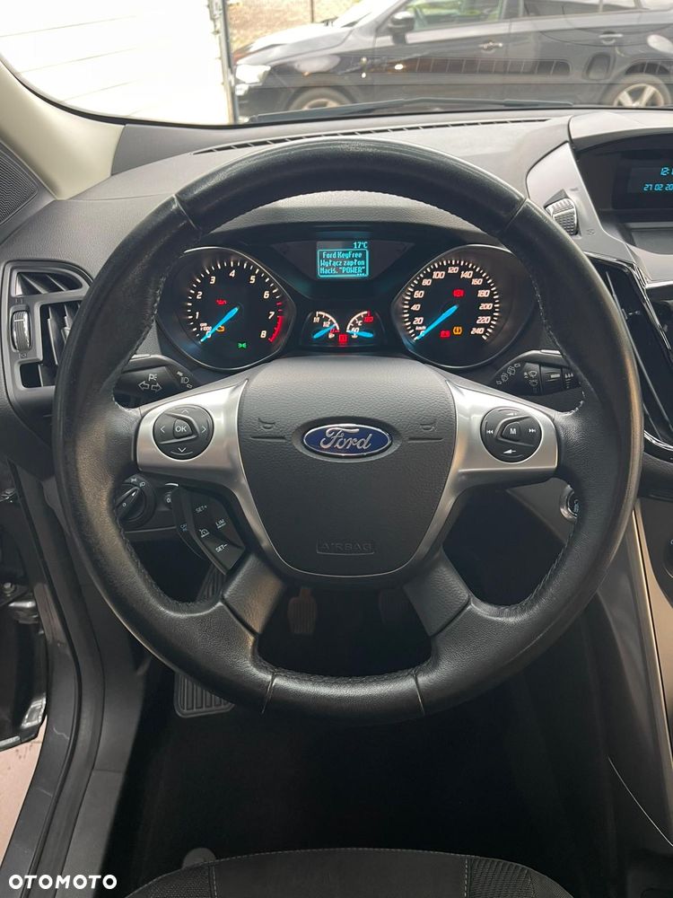 Ford Kuga 1.5 EcoBoost 2x4 Individual - 33