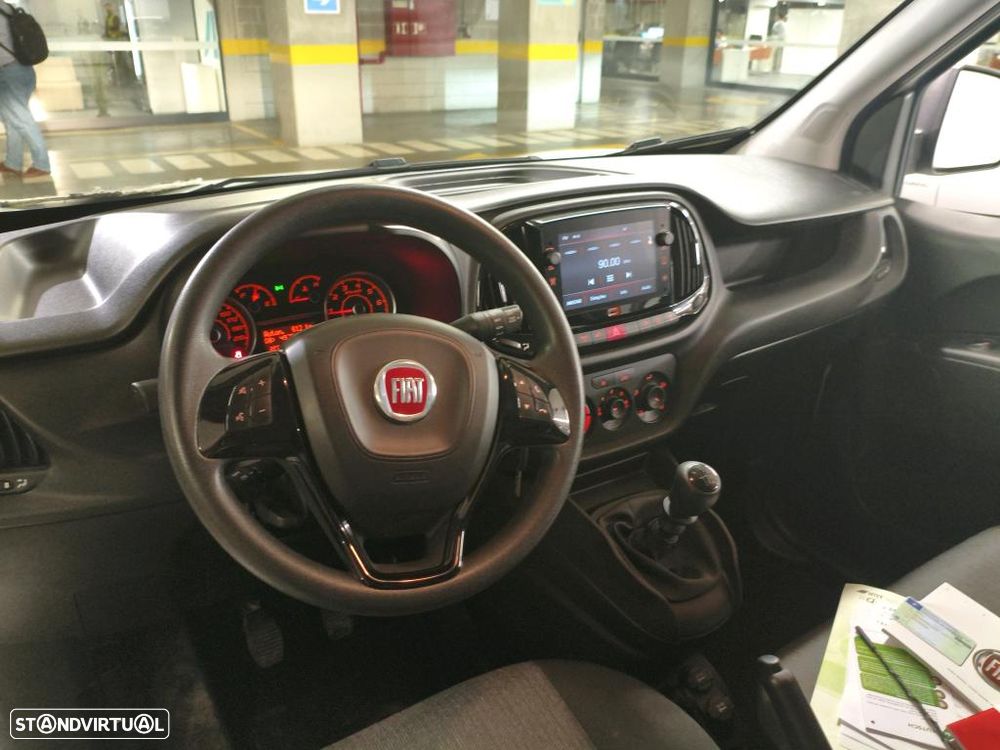 Fiat DOBLO CARGO 1.6 MJ SX 3L - 7