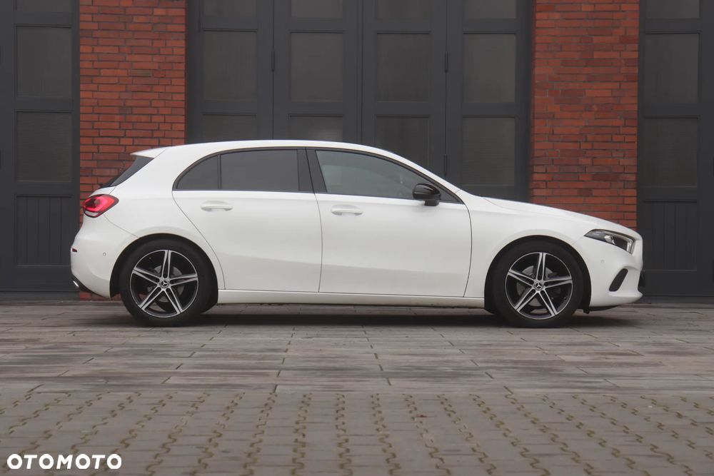 Mercedes-Benz Klasa A 200 7G-DCT - 9