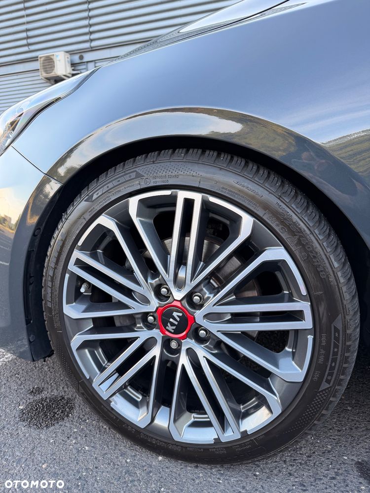 Kia ProCeed 1.6 CRDi GT Line DCT - 10