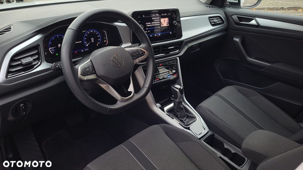 Volkswagen T-Roc - 9