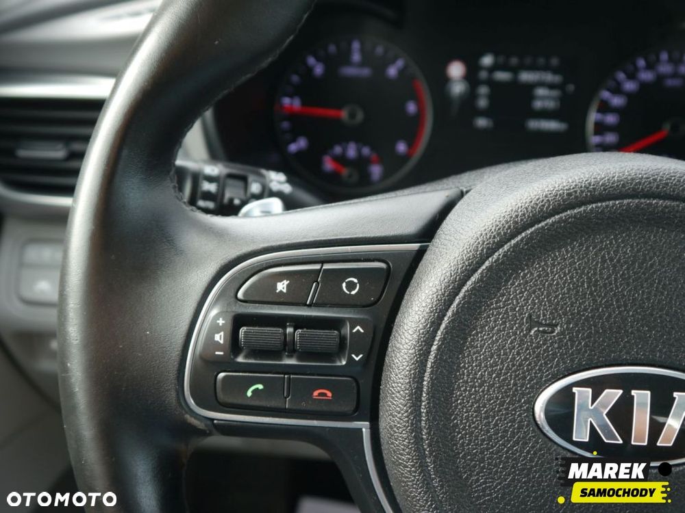 Kia Optima - 21
