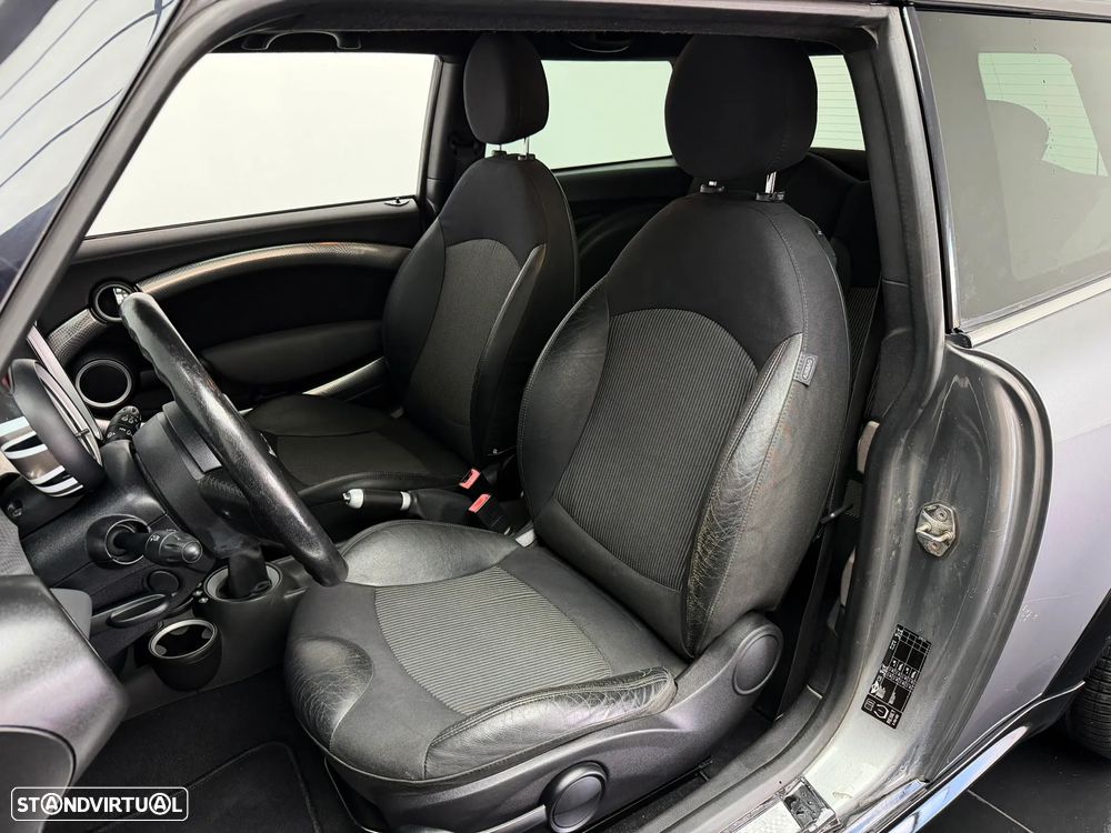 MINI 3 Portas Cooper S - 10