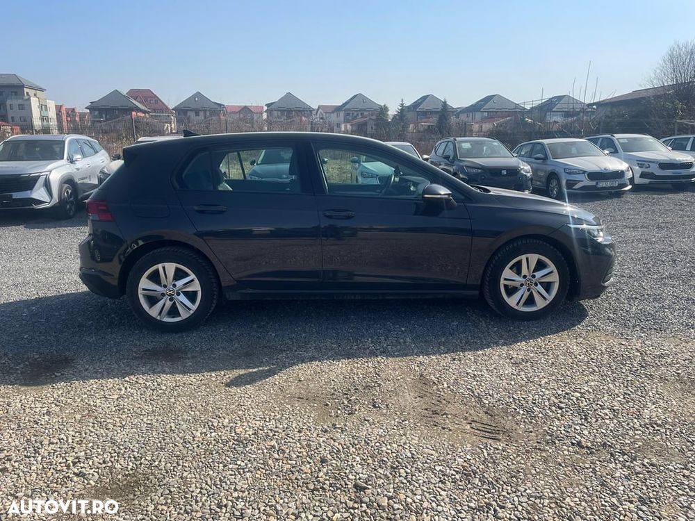 VOLKSWAGEN Golf 2021 — imagine 6