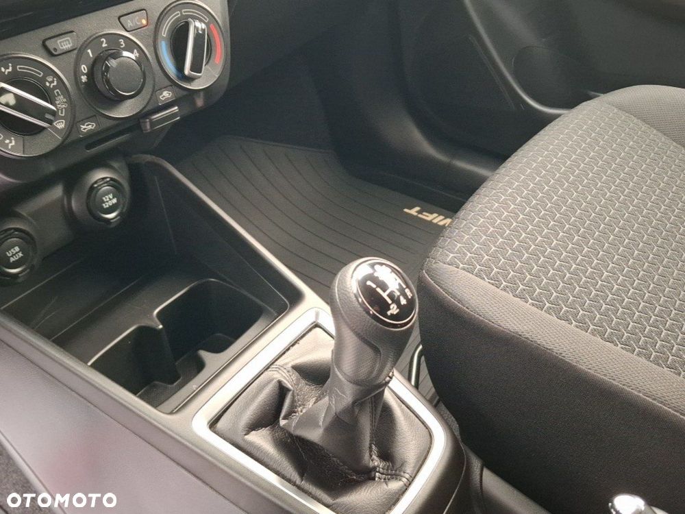 Suzuki Swift - 14