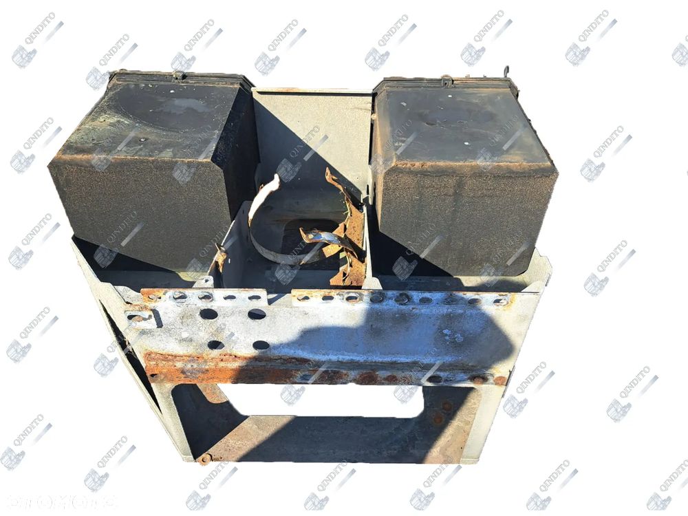 SCHOWEK PÓLKA SKRZYNKA NARZEDZIOWA KOMPLET - 3