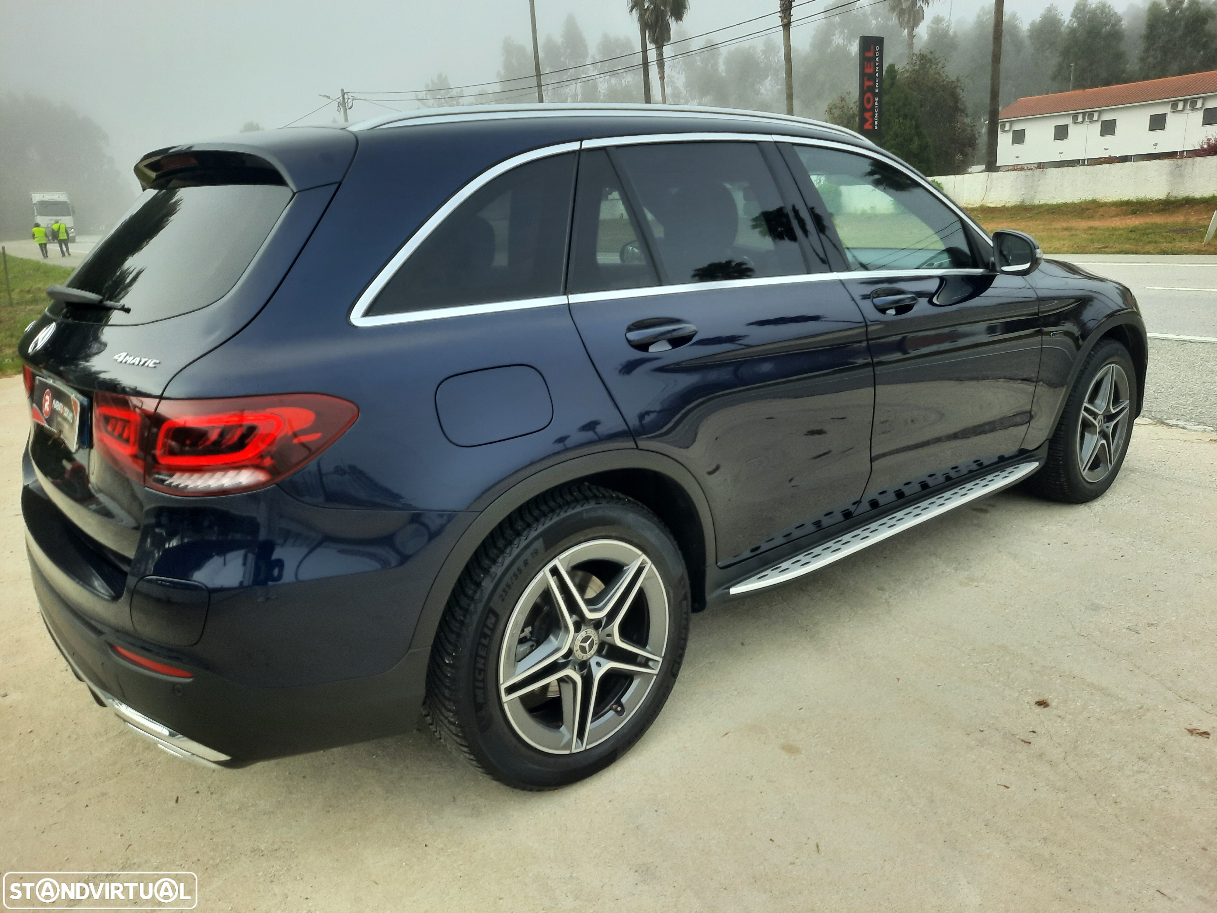 Mercedes-Benz GLC 300 de 4Matic - 17