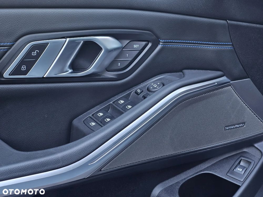BMW Seria 3 - 17