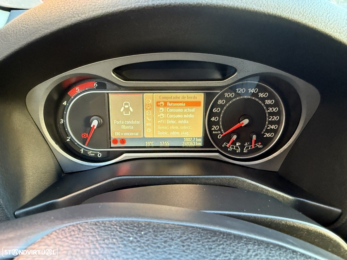 Ford Mondeo SW 1.8 TDCi Titanium - 24