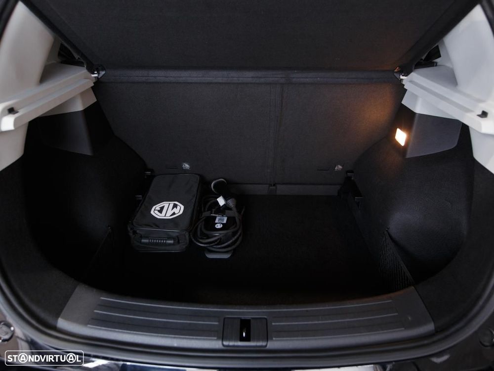 MG ZS EV 44.5 kWh Luxury - 14