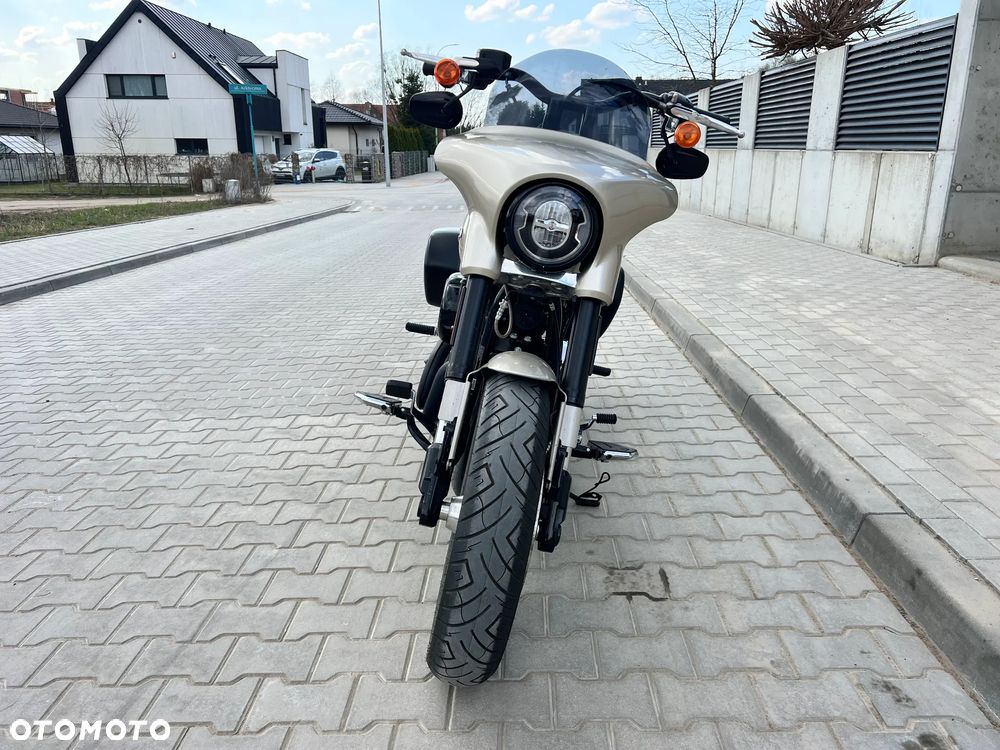 Harley-Davidson Softail Sport Glide - 2